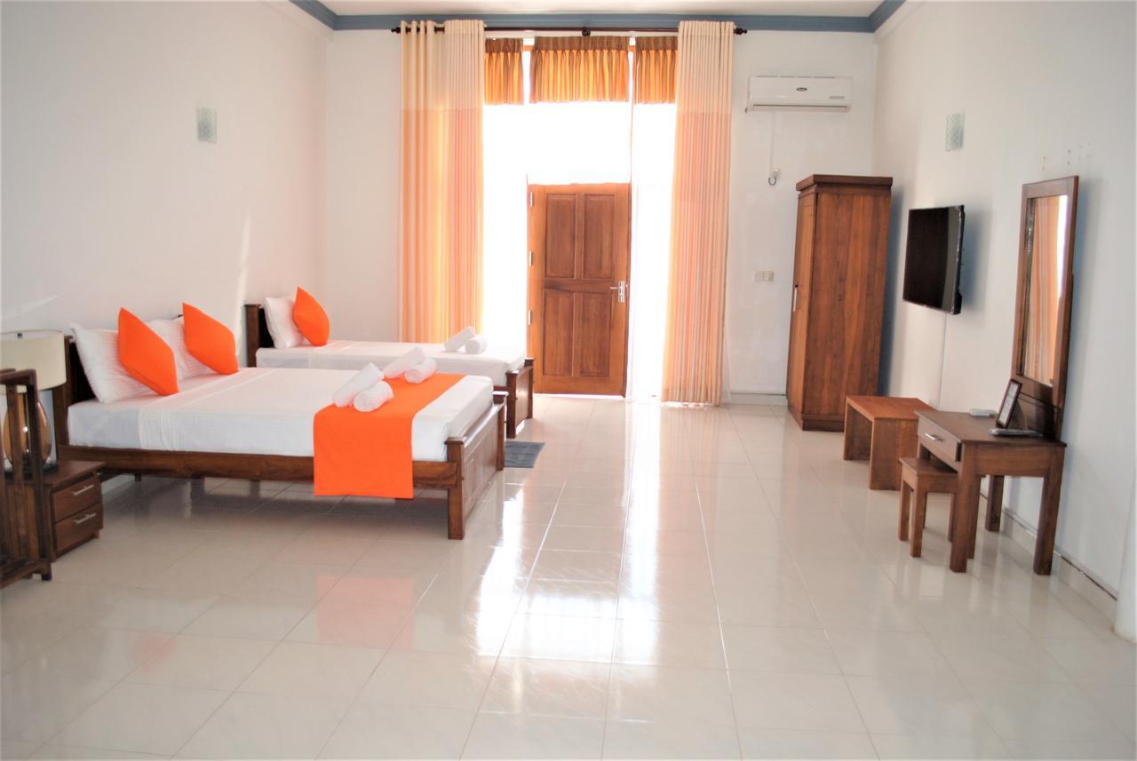 Prego Suites Ettukala Luaran gambar