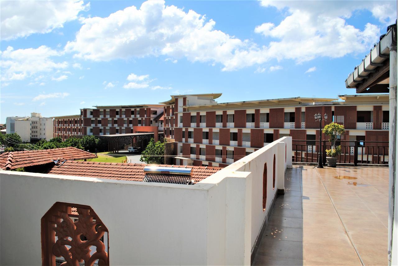 Prego Suites Ettukala Luaran gambar
