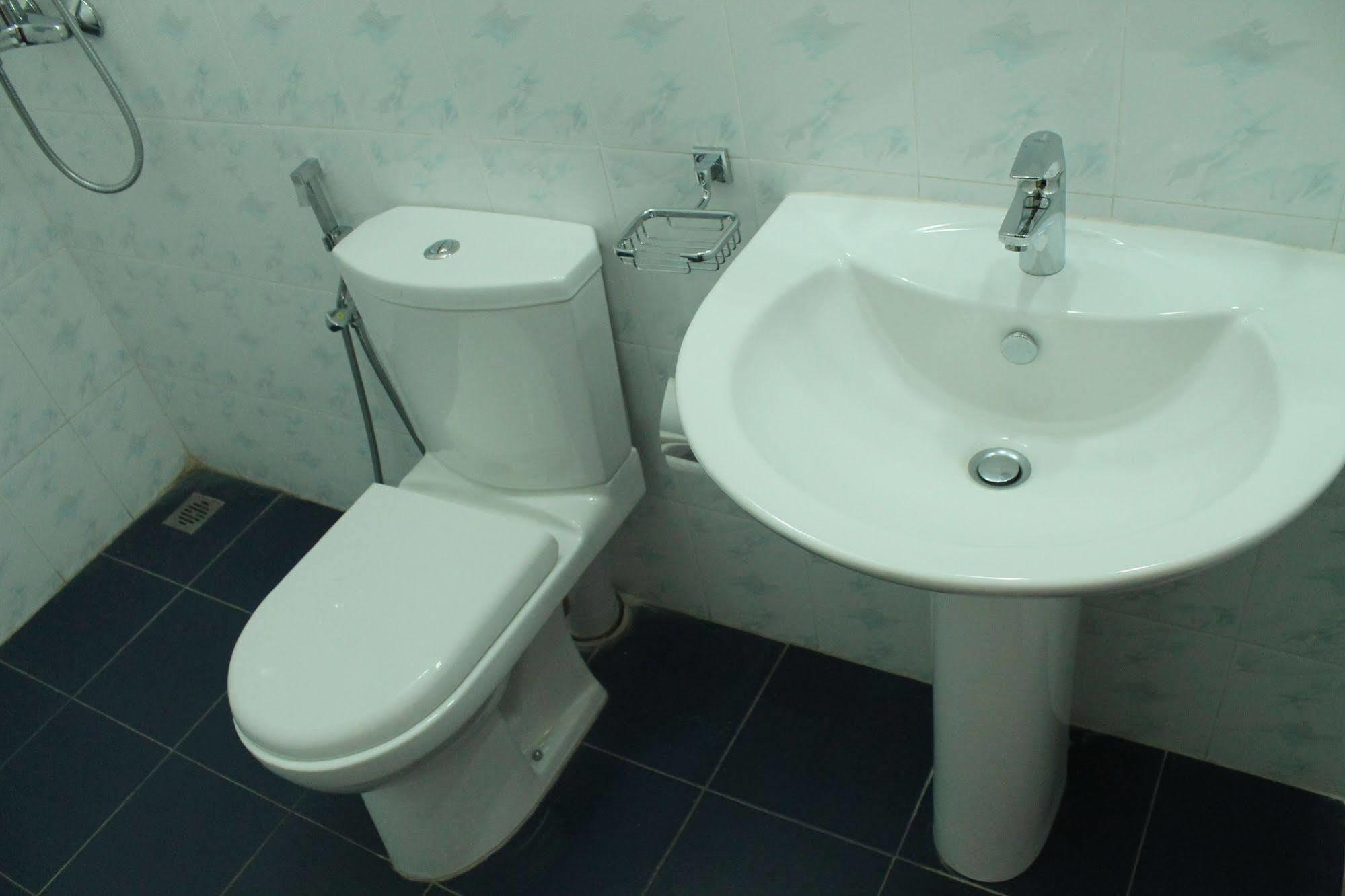 Prego Suites Ettukala Luaran gambar