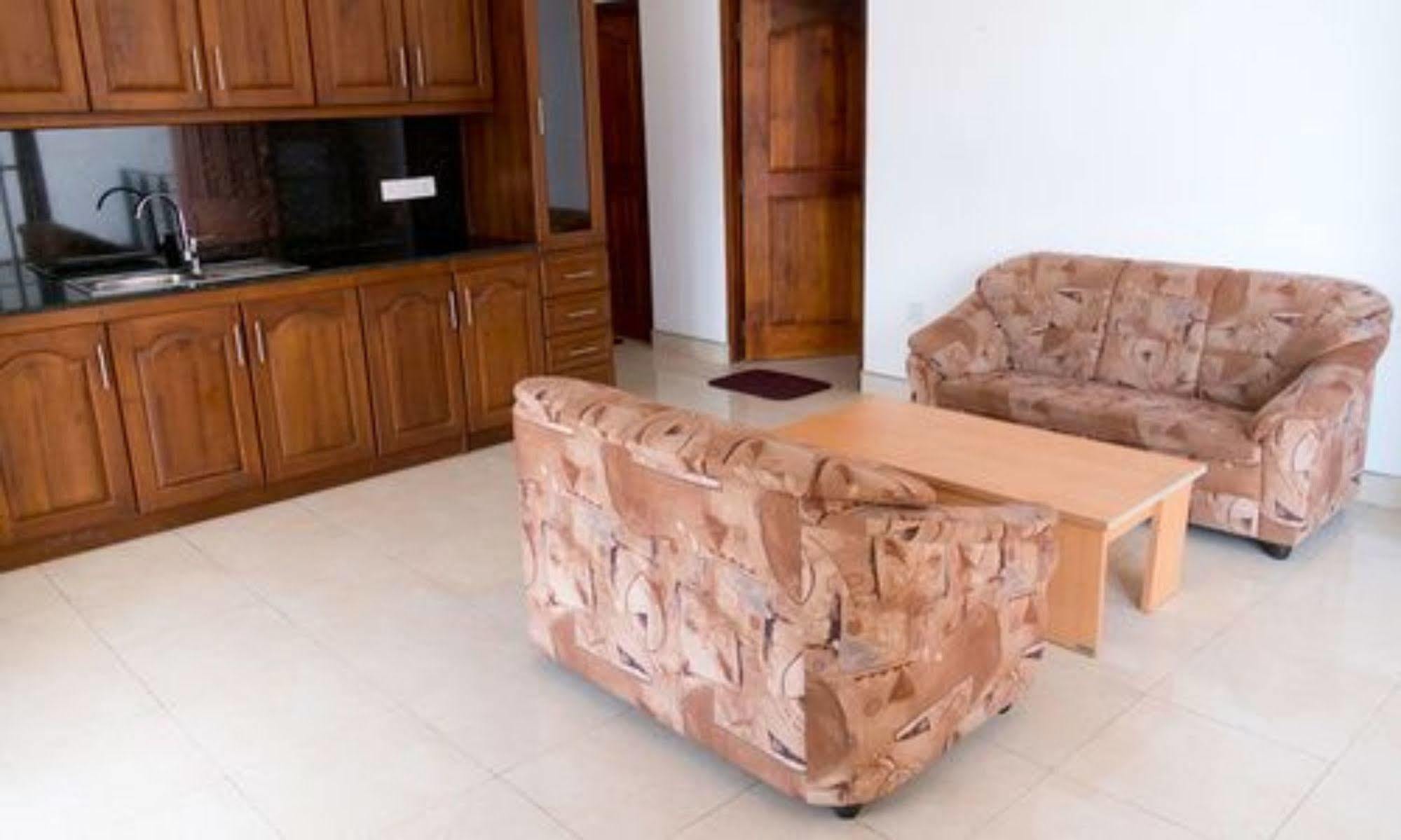 Prego Suites Ettukala Luaran gambar
